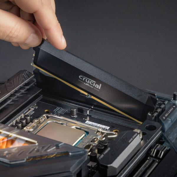 Crucial Pro Overclocking 32GB 6000Mhz DDR5 Desktop Memory Black