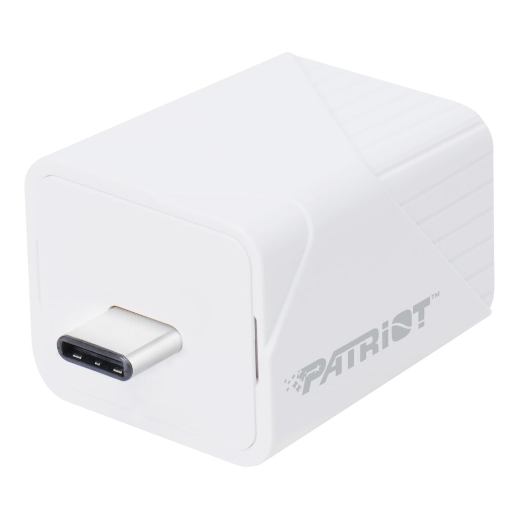 Patriot iLuxe Cube 512GB Type-C Smart Backup Solution - White - Image 3
