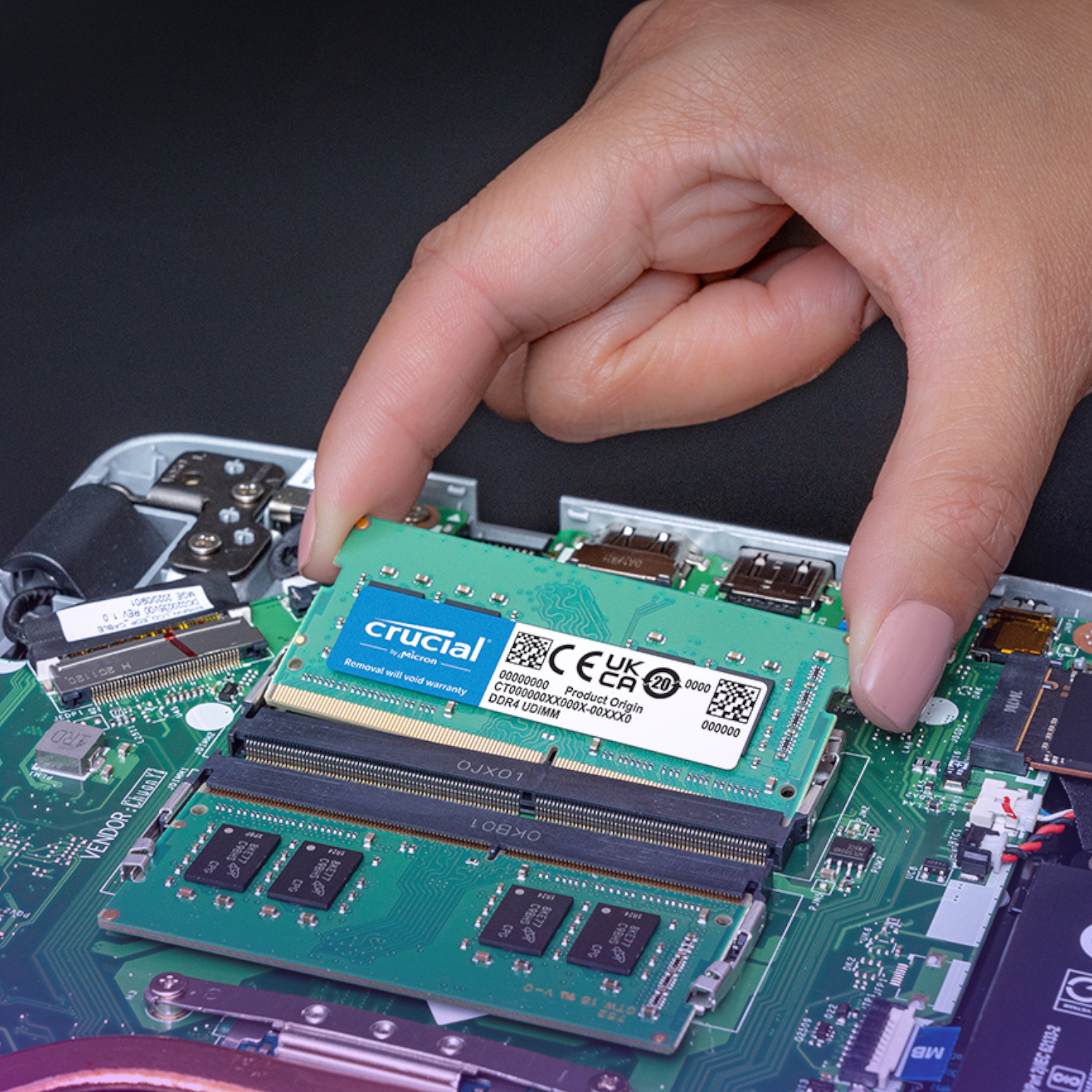 メモリー Crucial 32GB DDR4-3200 SODIMM Crucial 32GB 3200MHz DDR4 SODIMM Notebook Memory - Syntech